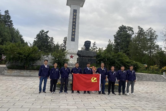 1697702489784771.jpg 1910462_1173415.jpg