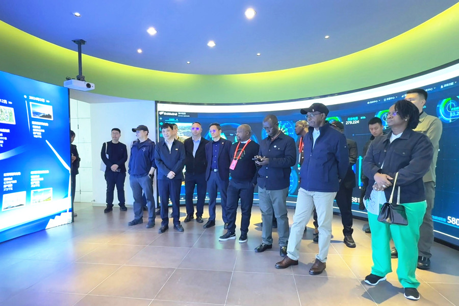 1732245213629667.jpg 參股科普展廳2_副本.jpg