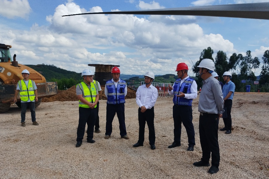 1752221465706212.jpg 調研現場2_副本.jpg